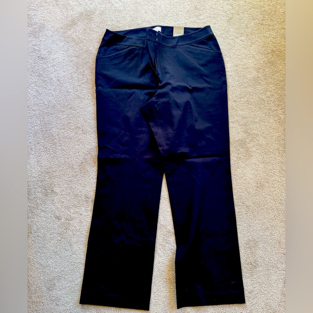 NWT Chico’s 4-way stretch trouser pant, black, size 3